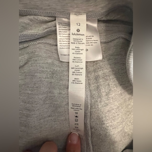 Lululemon Warm Down Jogger II Heathered Core Medium Grey size 12 worn once EUC - Picture 5 of 12